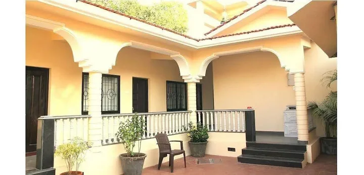 Вагатор: Vagator House Resort Near Vagator Beach