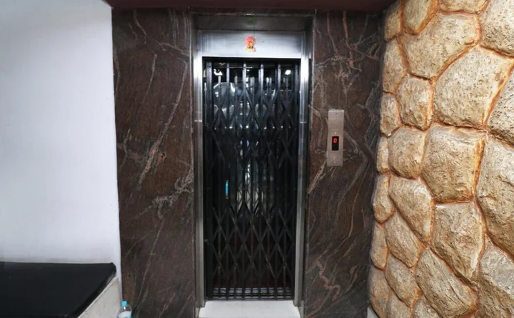 Патна: Hotel Mani International