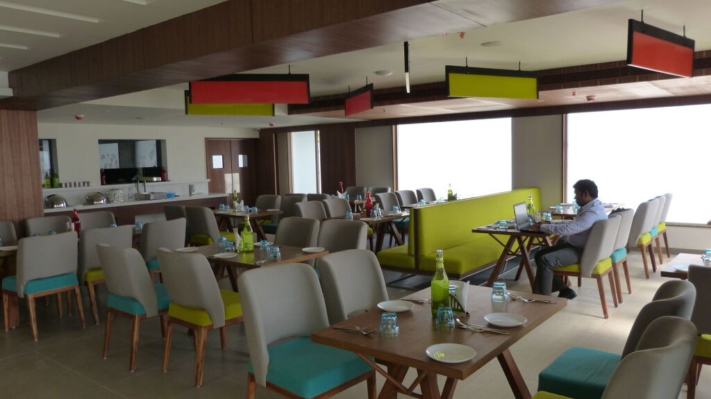 Хидерабад: ZIBE Hyderabad by GRT Hotels