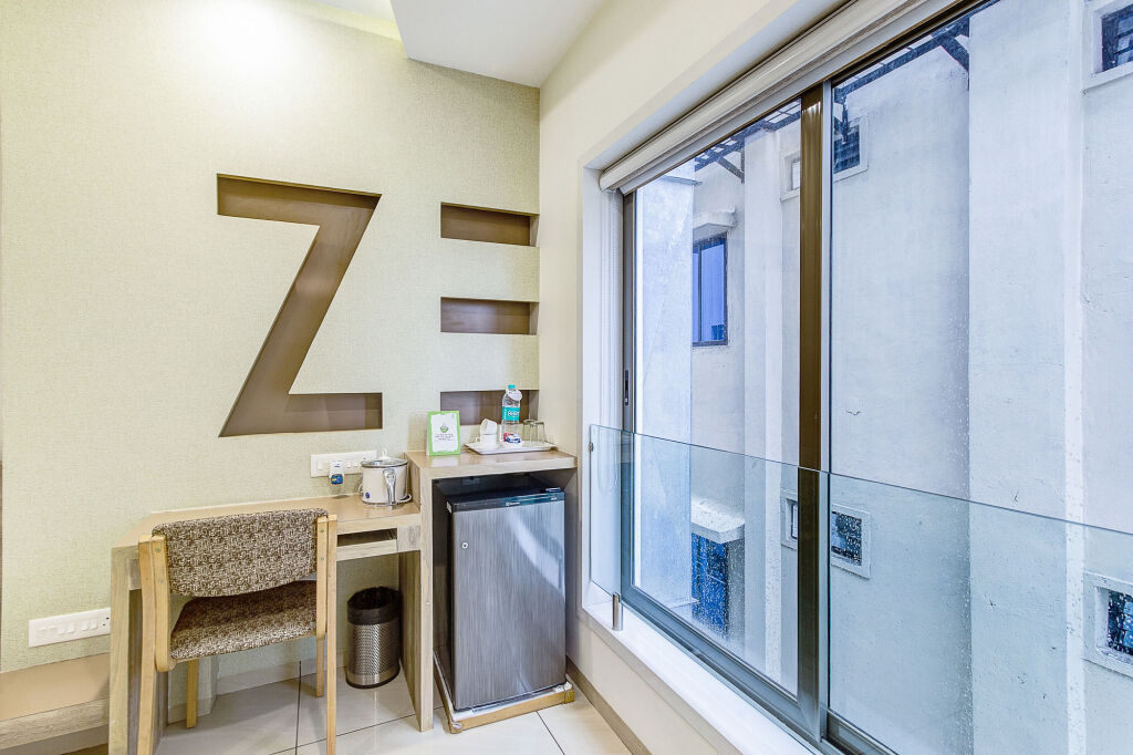 Индаур: Treebo Daksh Residency