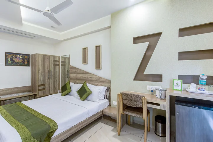 Индаур: Treebo Daksh Residency