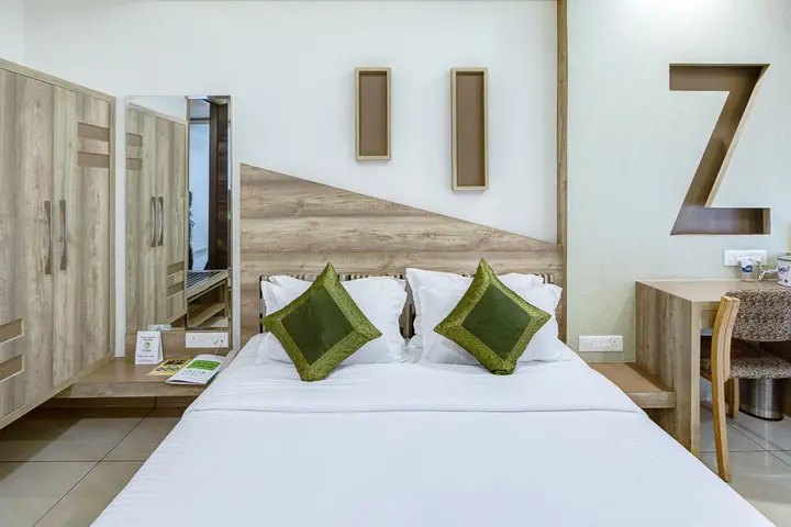 Индаур: Treebo Daksh Residency
