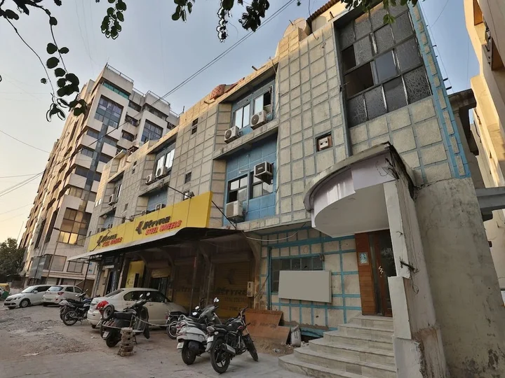 Ахмедабад: Vista Rooms at SM Road Ellis Bridge