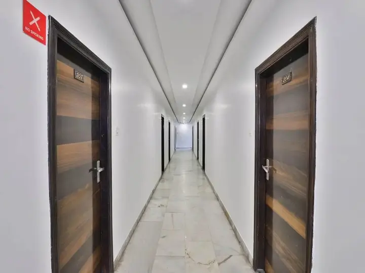 Ахмедабад: Vista Rooms at SM Road Ellis Bridge