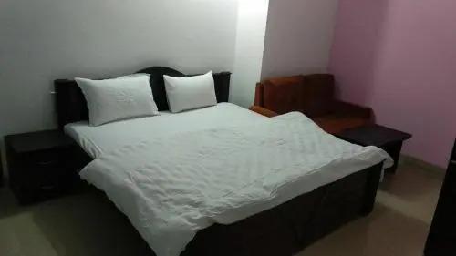 Индаур: Meraki Inn