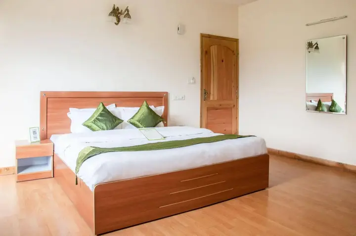 Манали: Treebo Trend Woodstock Inn