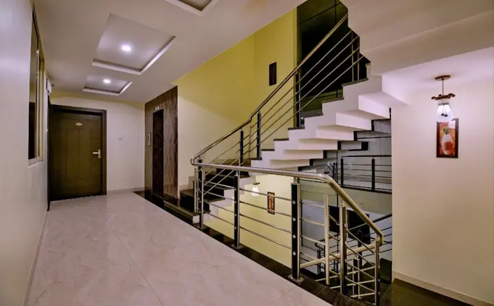 Удджайн: OYO 4119 Hotel King Palace