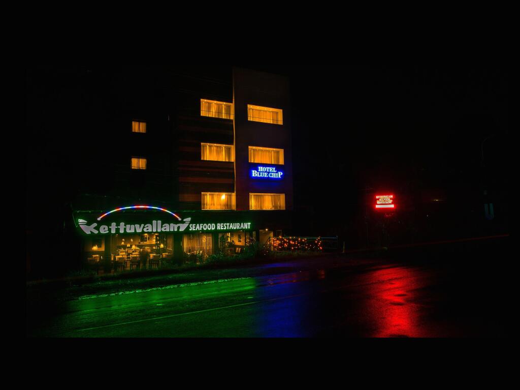 carousel image 0
