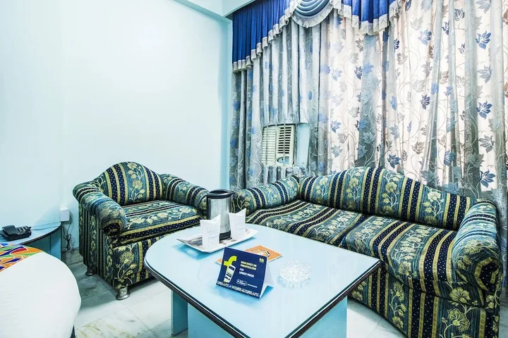 Канпур: FabHotel Mayfair Inn