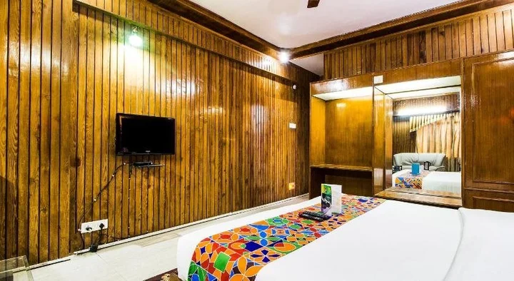 Канпур: FabHotel Mayfair Inn