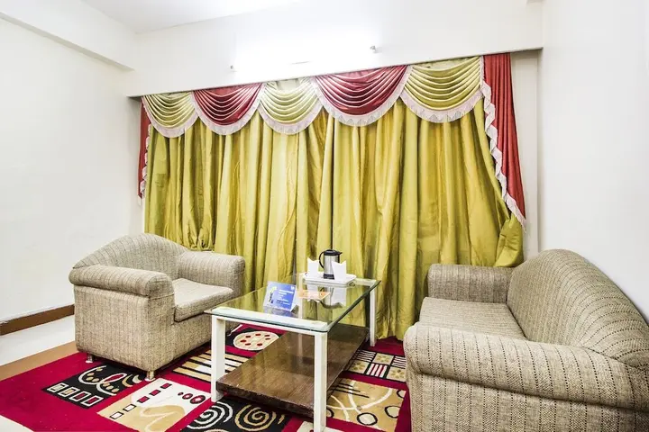 Канпур: FabHotel Mayfair Inn
