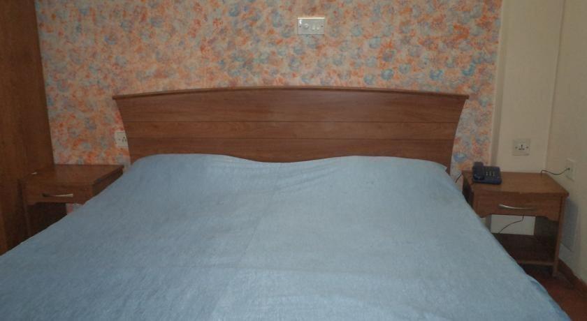 Канпур: Hotel Mangalam