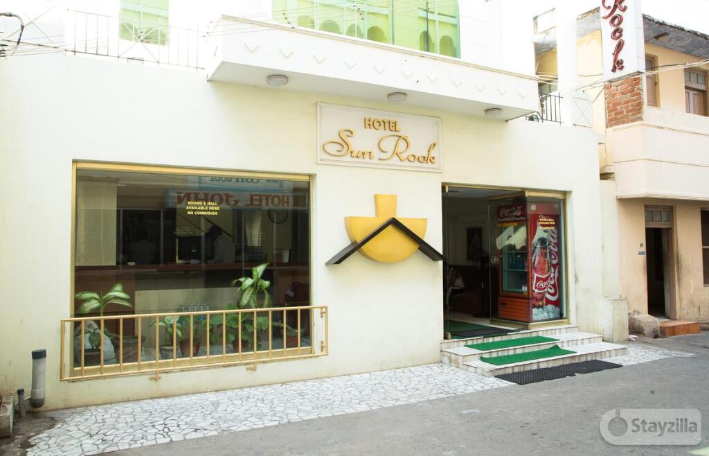 Eraniel: Hotel SunRock