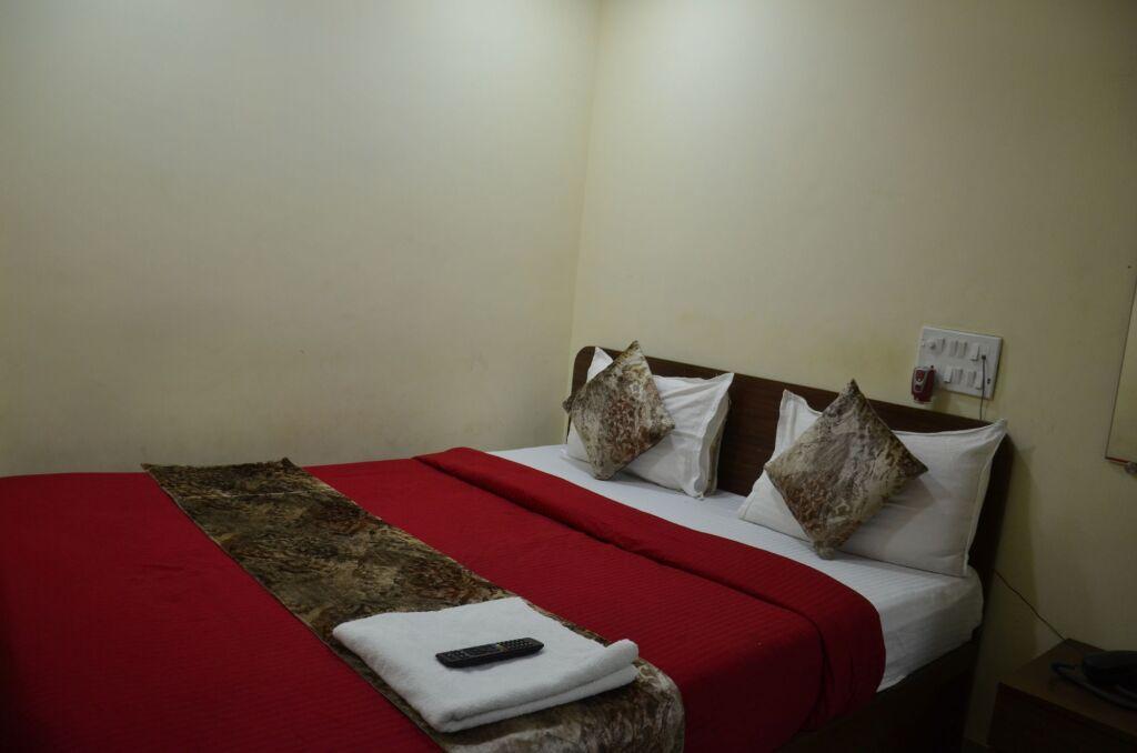 Мумбаи: Hotel Star Inn