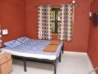 Киим: Rejoice Holiday Home