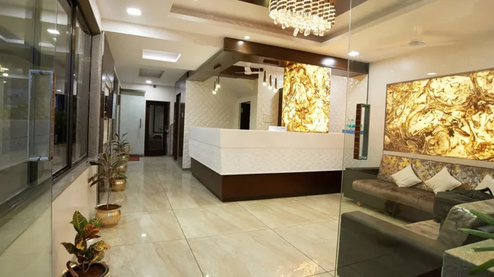 Ширди: Hotel Sai Suraj Park