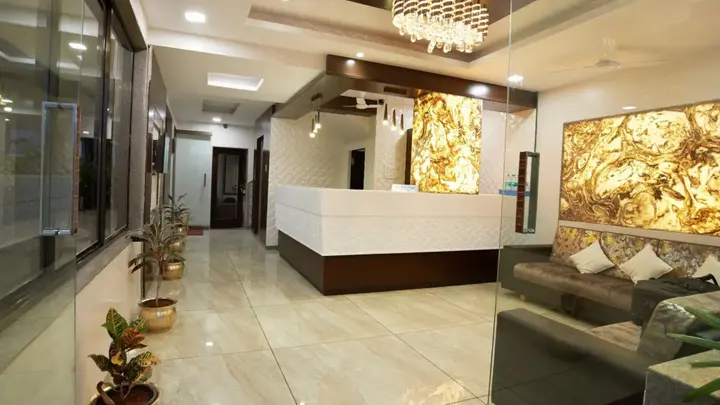 Ширди: Hotel Sai Suraj Park