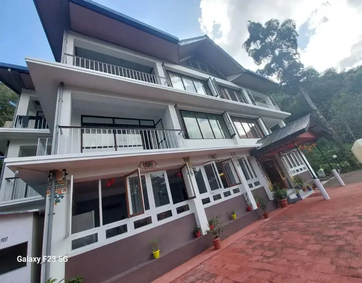 Пеллинг: Norbulingka Retreat