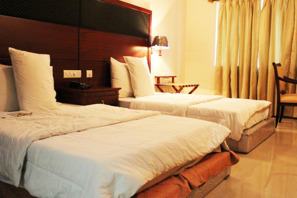 Бангалор: OYO 5597 Hotel Sea Pearl