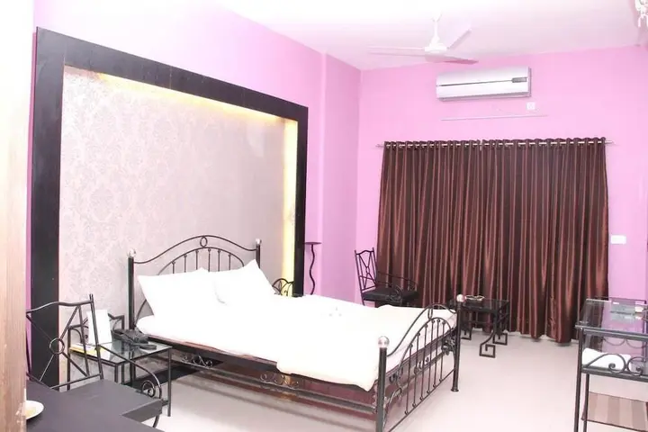Аурангабад: Aagaman Guest House