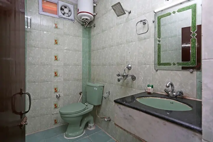 Харидвар: OYO 3033 Radiant Hotel