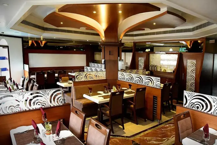 Джамнагар: Lemon Tree Hotel Jamnagar