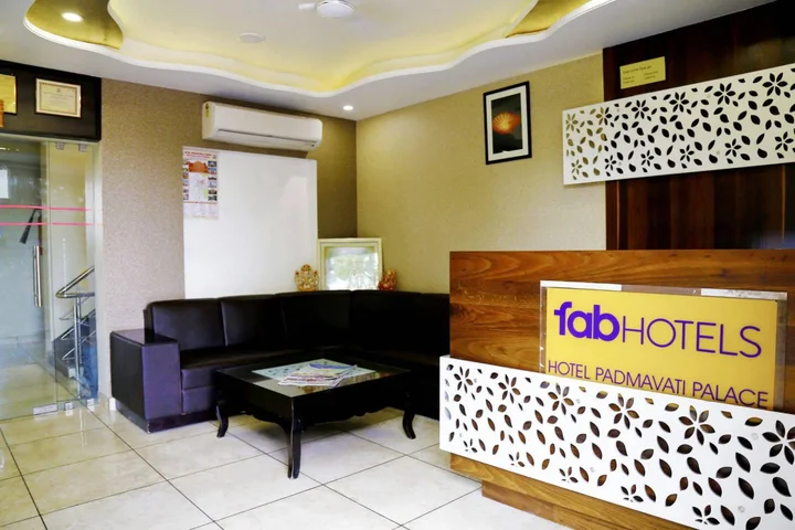 Джайпур: FabHotel Padmavati Palace Mansarovar