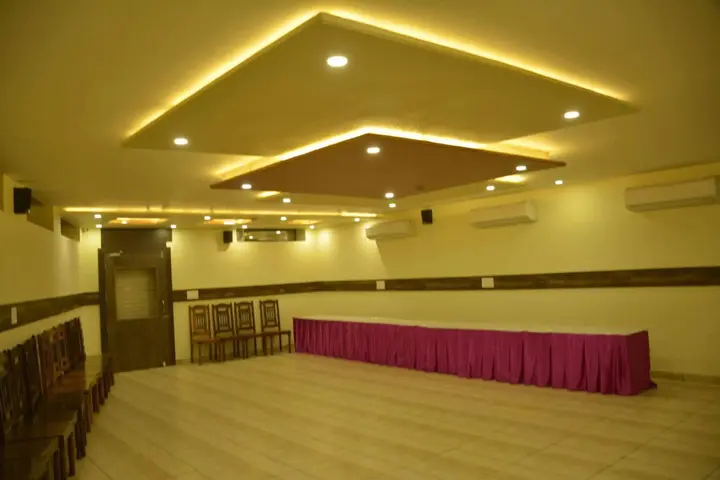 Джайпур: FabHotel Padmavati Palace Mansarovar