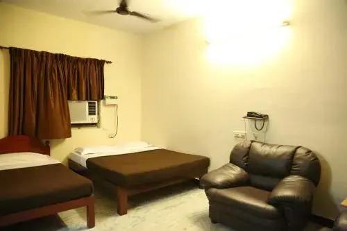 Ченнаи: Rmc travellers inn