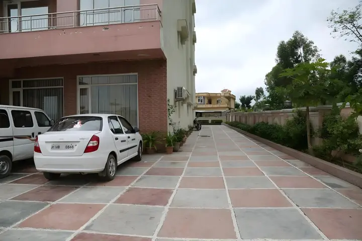 Катра: Hotel Shree Palace