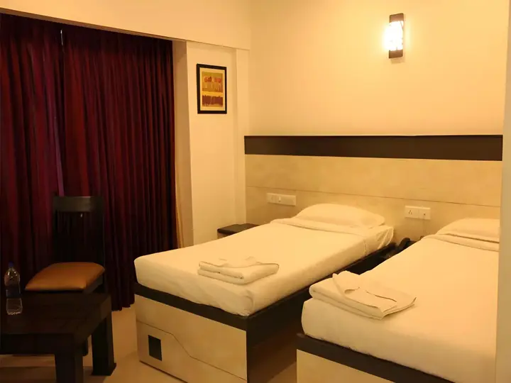 Салем: Hotel Karpagam International