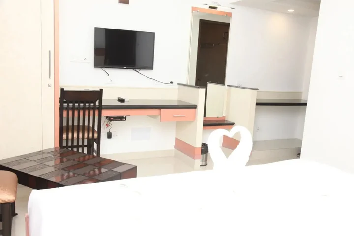Салем: Hotel Karpagam International