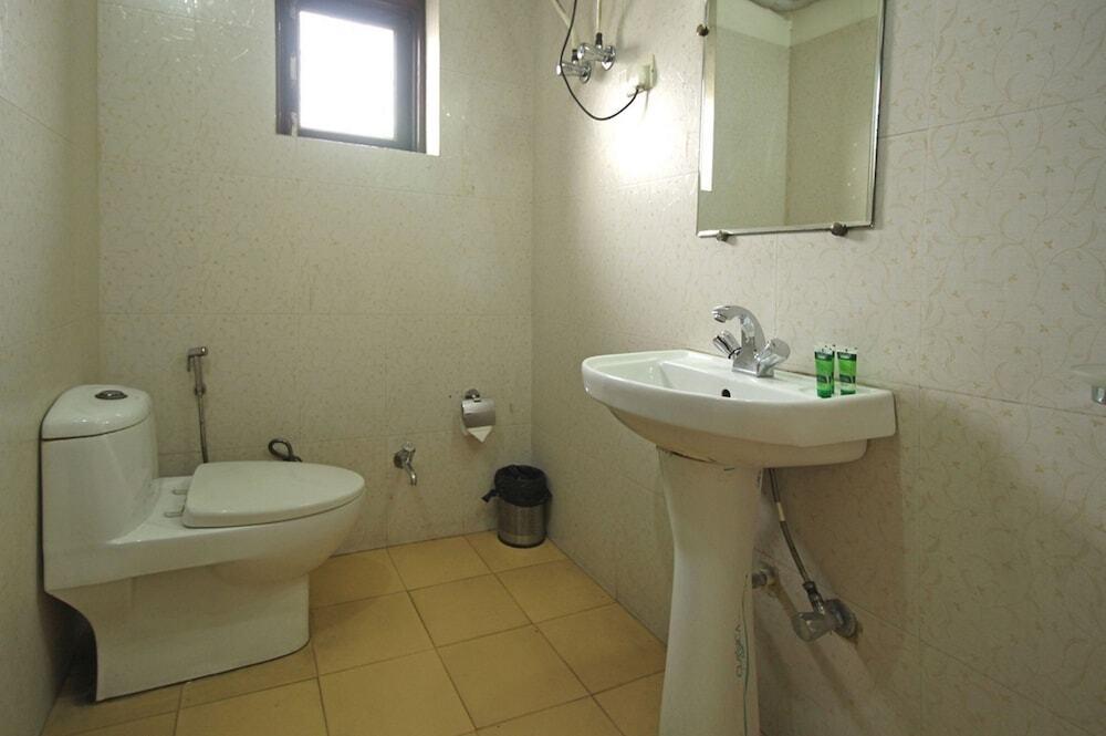 Нойда: Mint Marbella Suites