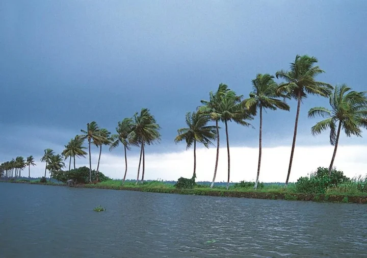 Коччи: Kadalkkara Lake Resort