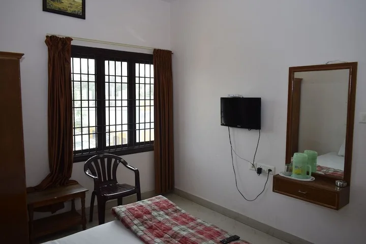Калапет: R.M Guest House
