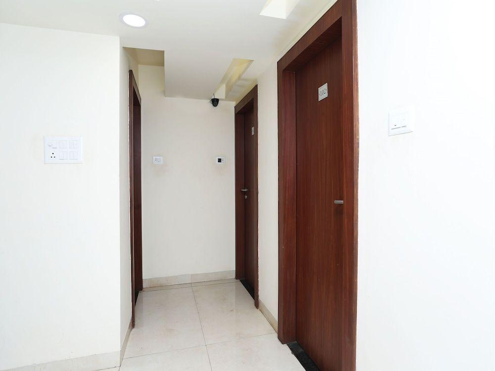 Бхопал: OYO 4406 Hotel Arya Palace