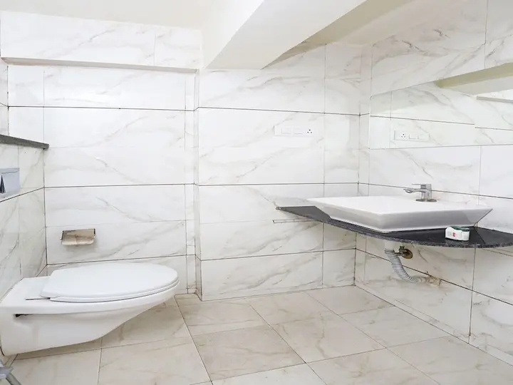Бхопал: OYO 4406 Hotel Arya Palace