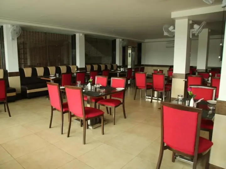 Расипурам: Hotel Shanthi Inn Grand
