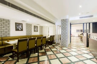 Хидерабад: FabHotel AVS Gachibowli