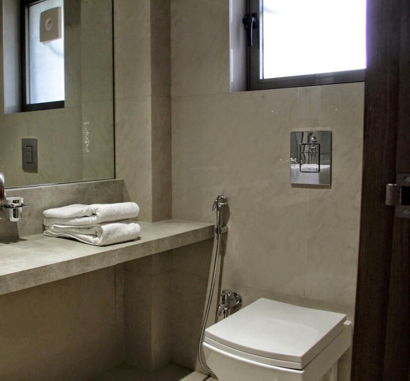 Мумбаи: Fabhotel Ashoka Apartments Marol