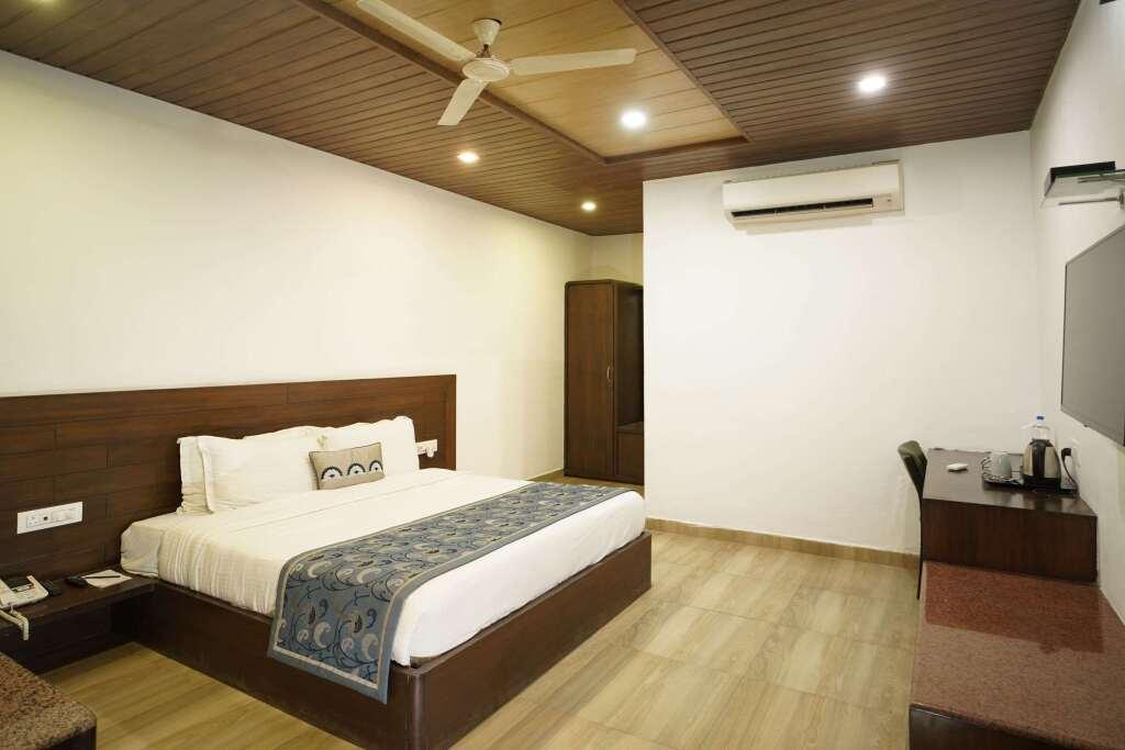 Патанкот: Comfort Inn Coral River