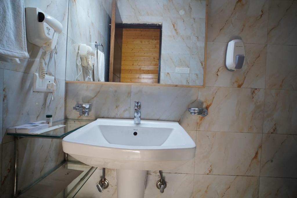 Патанкот: Comfort Inn Coral River