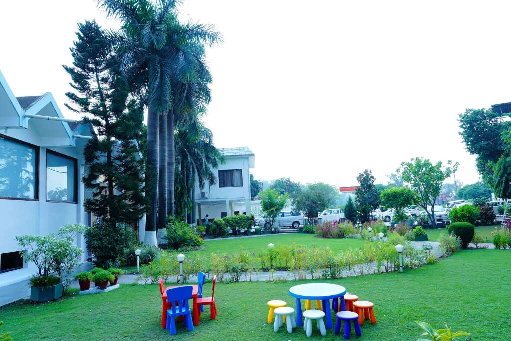 Патанкот: Comfort Inn Coral River