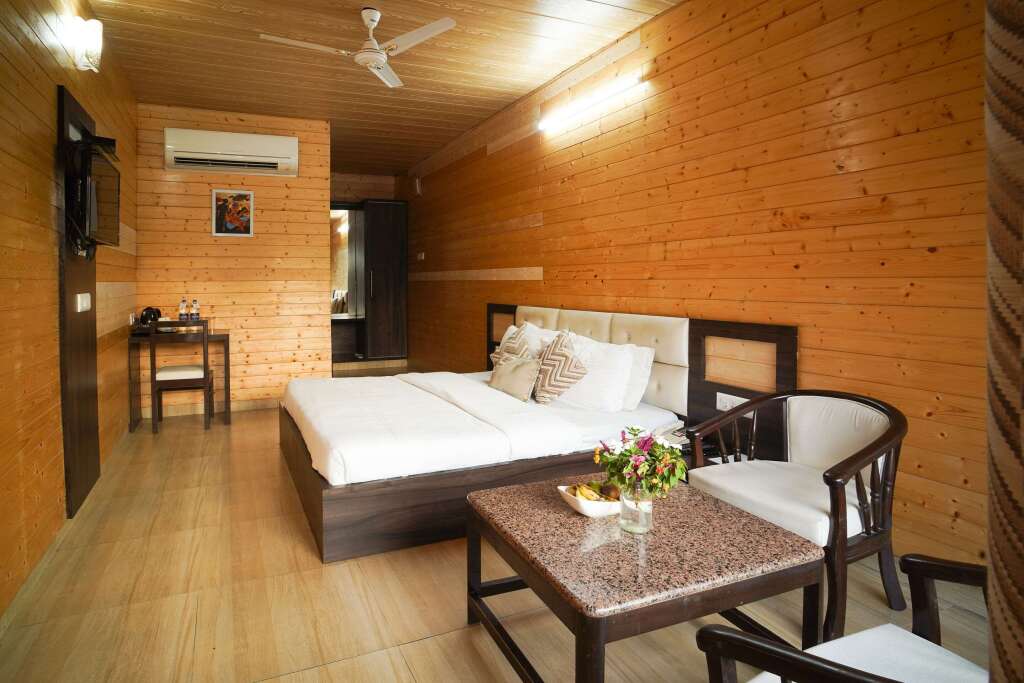 Патанкот: Comfort Inn Coral River