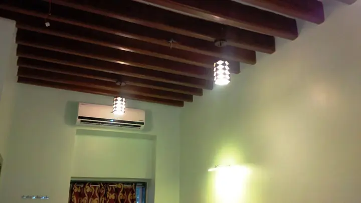 Мумбаи: Hotel Blue Bird Colaba