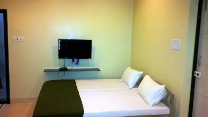 Мумбаи: Hotel Blue Bird Colaba