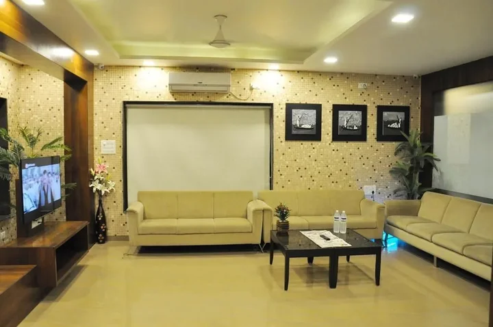 Ширди: Hotel Sai Shubham