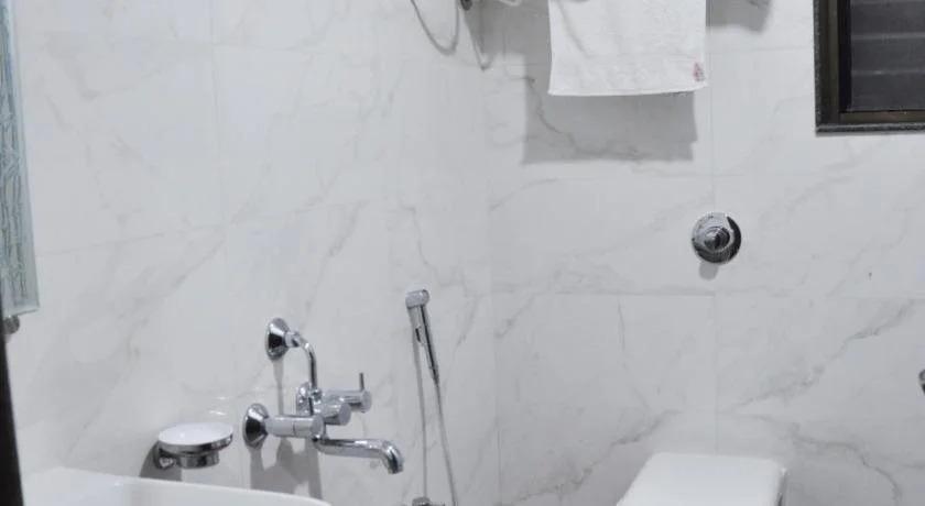 Ширди: Hotel Sai Shubham