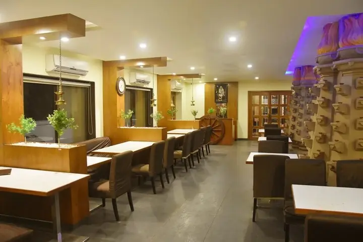 Ширди: Hotel Sai Shubham