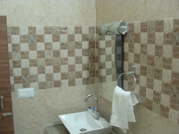 Дехрадун: Hotel Abhinandan grand
